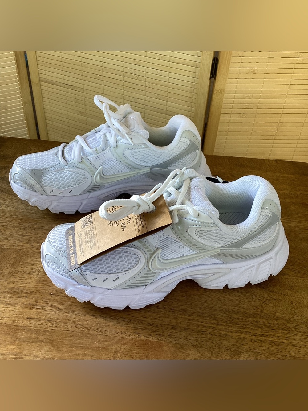 Nike V5 RNR - Picture 4 of 10